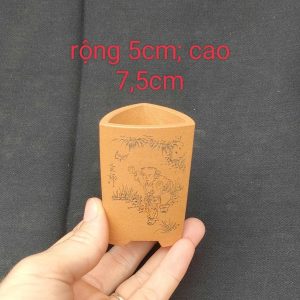 Chậu tam giác điêu khắc thủ công; size nhỏ TG001