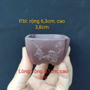 Chậu cát tím vuông, vát góc, thủ công; điêu khắc mộc mạc V008