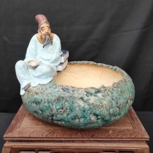 Tượng có hố trồng cây T043