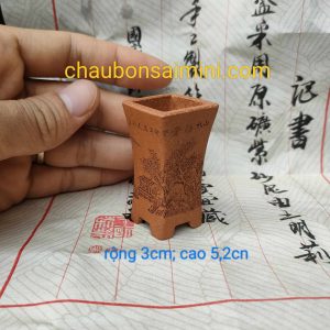 Chậu vuông, cao điêu khắc thủ công; size nhỏ; quặng thô nguyên bản V036