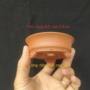 Chậu tròn cạn, 3 châm, chấm bi (T071)
